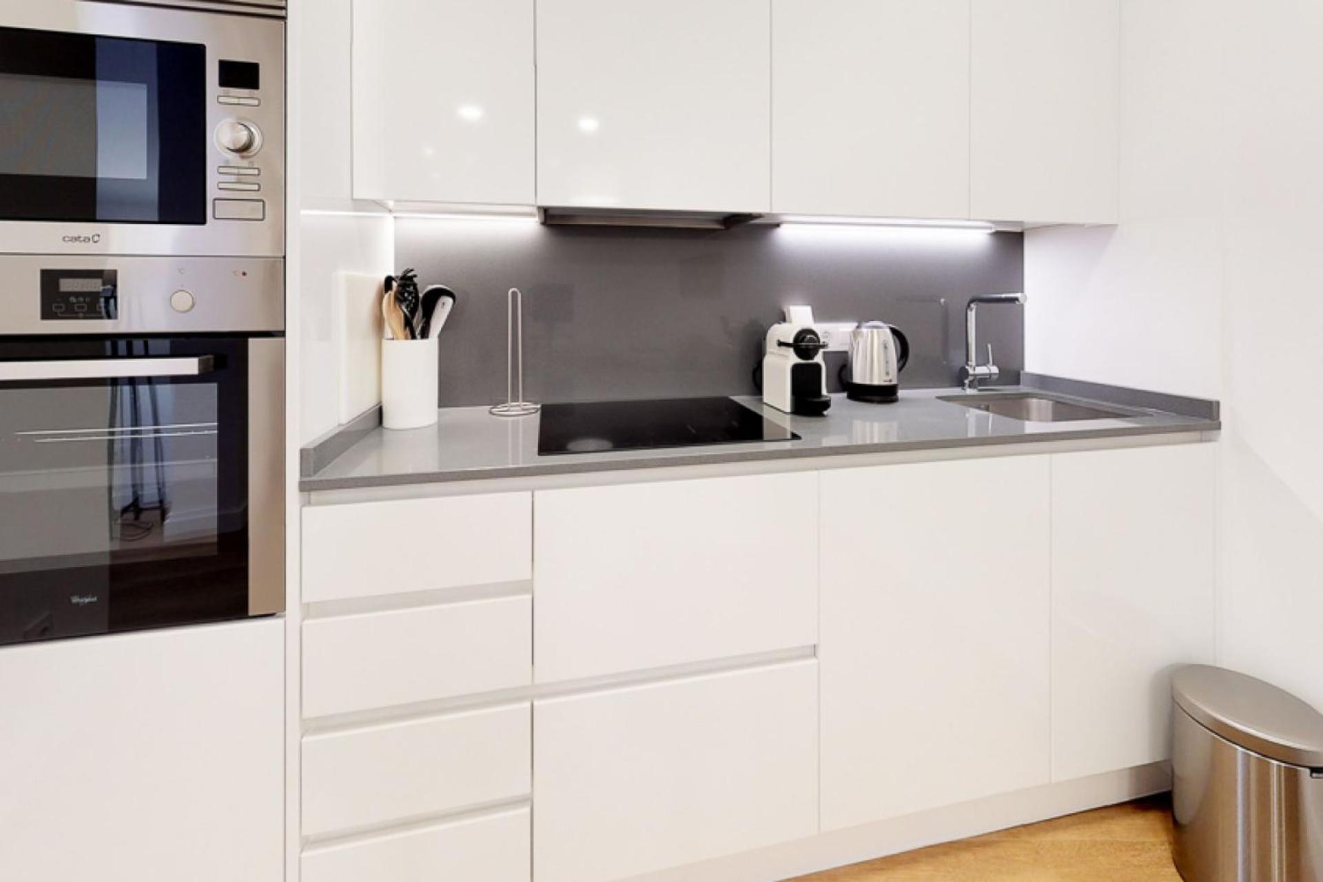 Opera II Apartment Мадрид Екстериор снимка